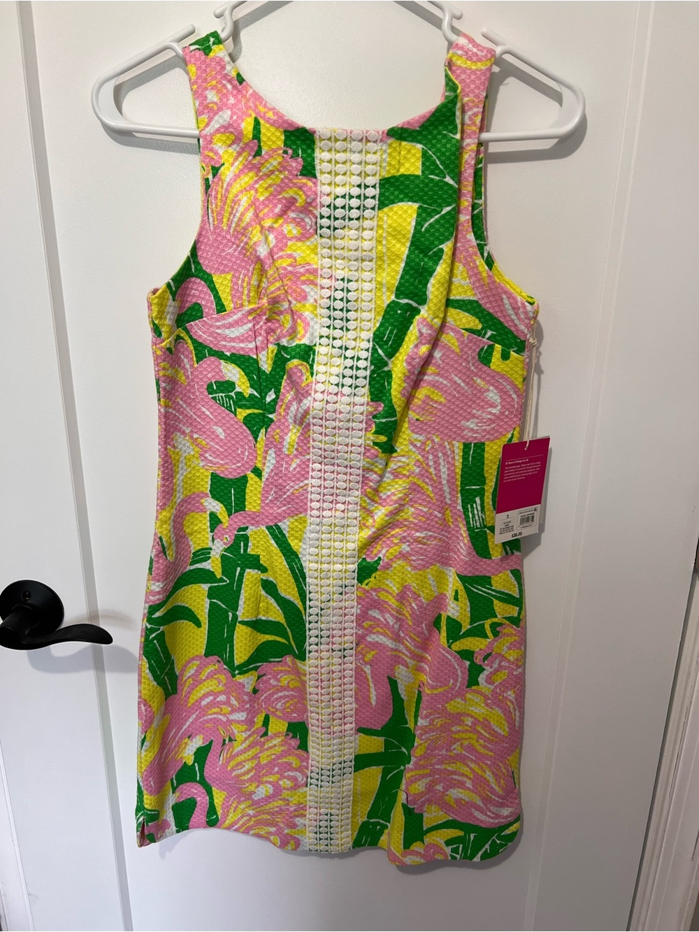 Lilly Pulitzer Green, Yellow and White Tropical Label Detail